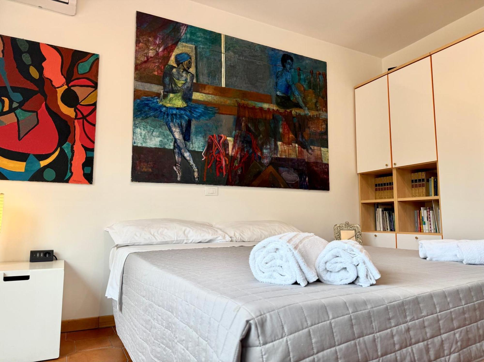 Bauhouse Apartment Rom
