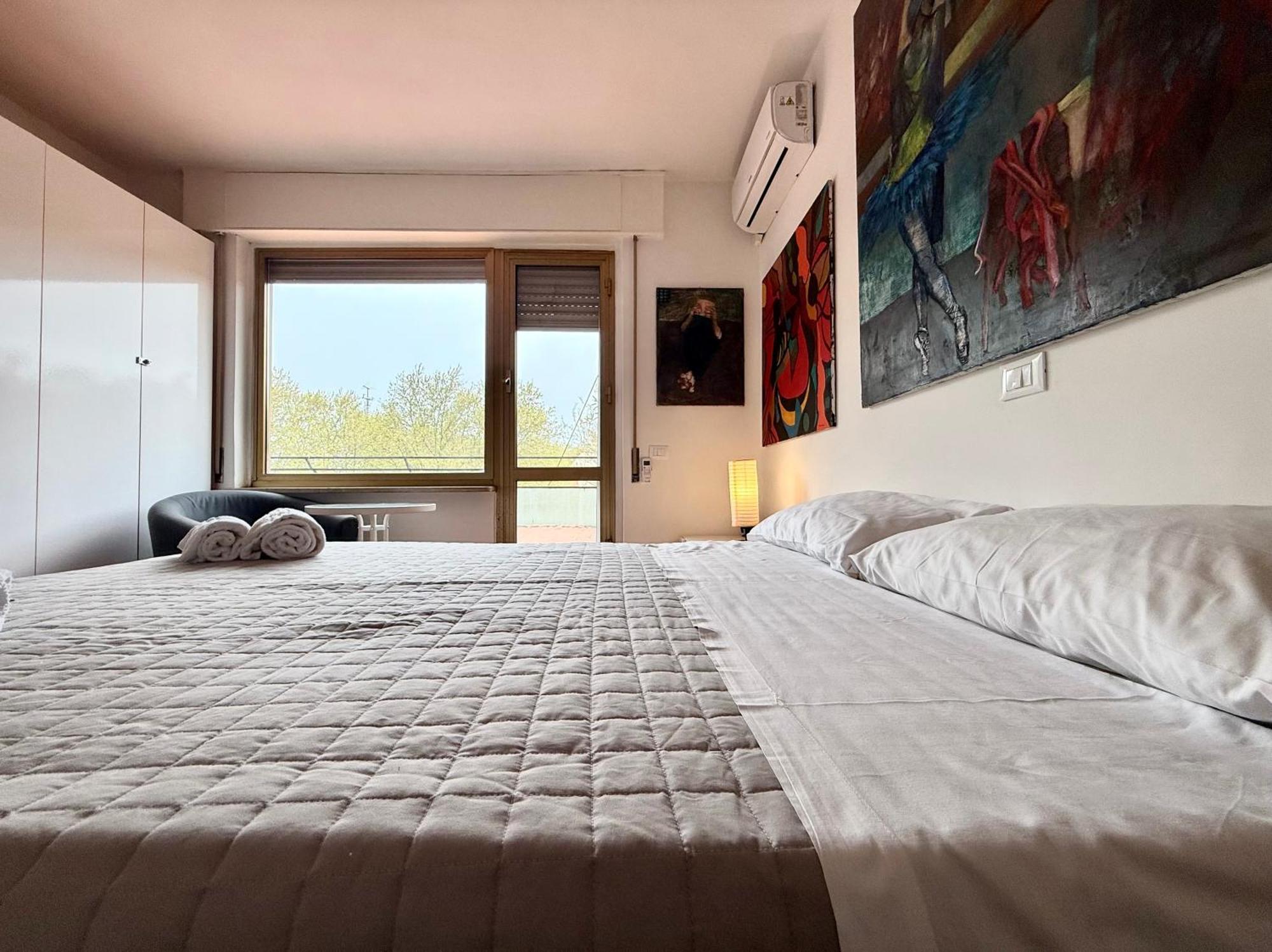 Bauhouse Apartment *